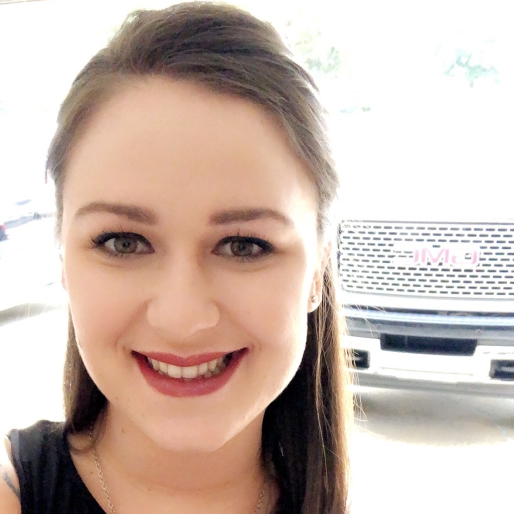 Meet your Posher, Haley